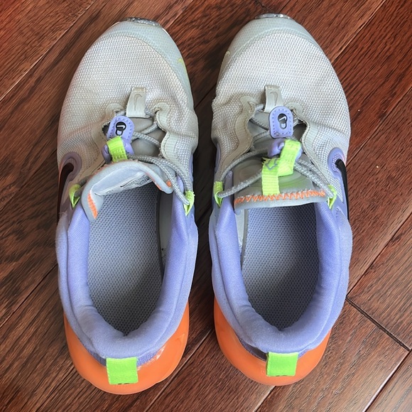 NIKE Run Flow kids shoes - Picture 13 of 14